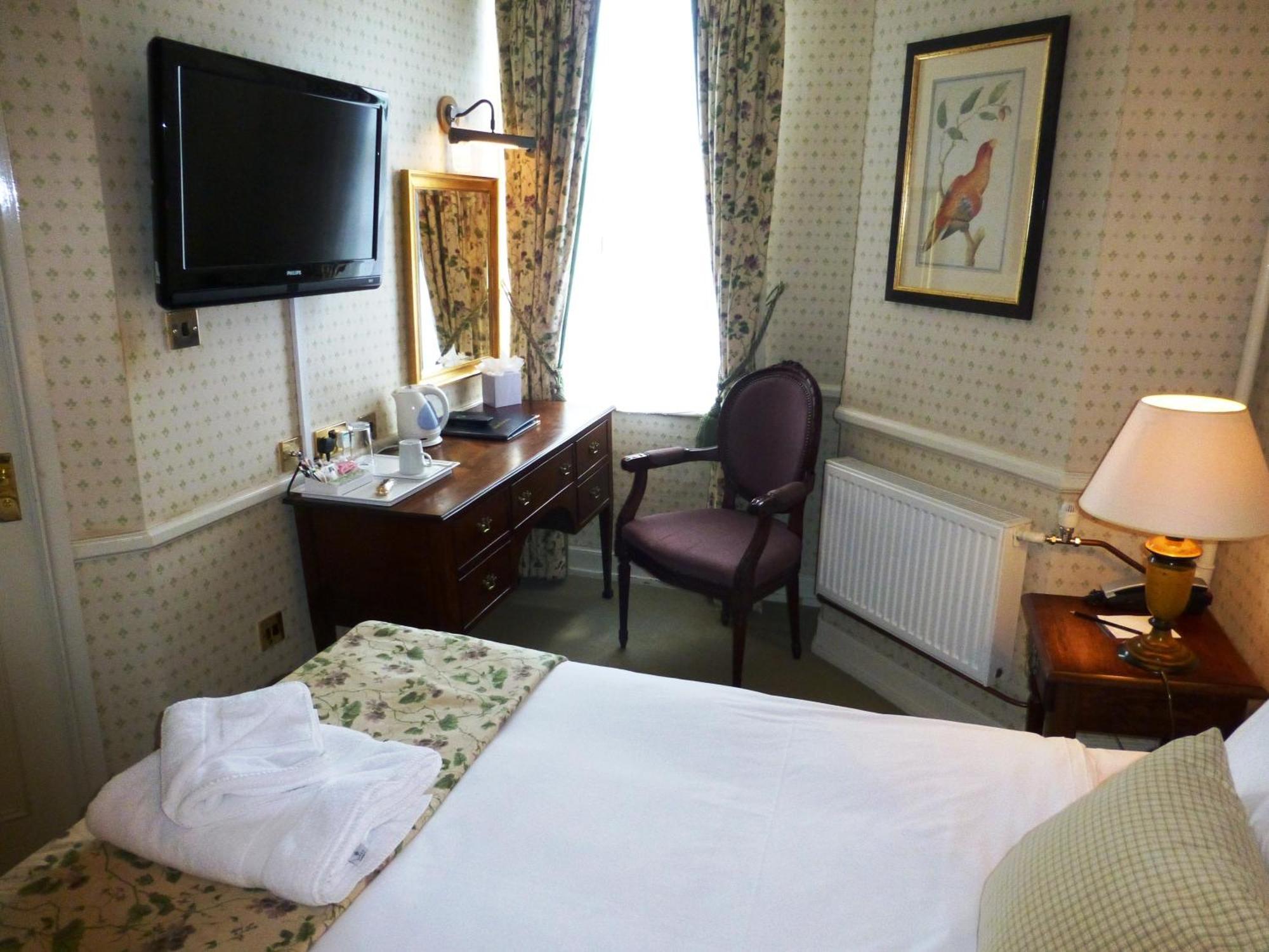 The Bear Hotel ديفايزيس الغرفة الصورة