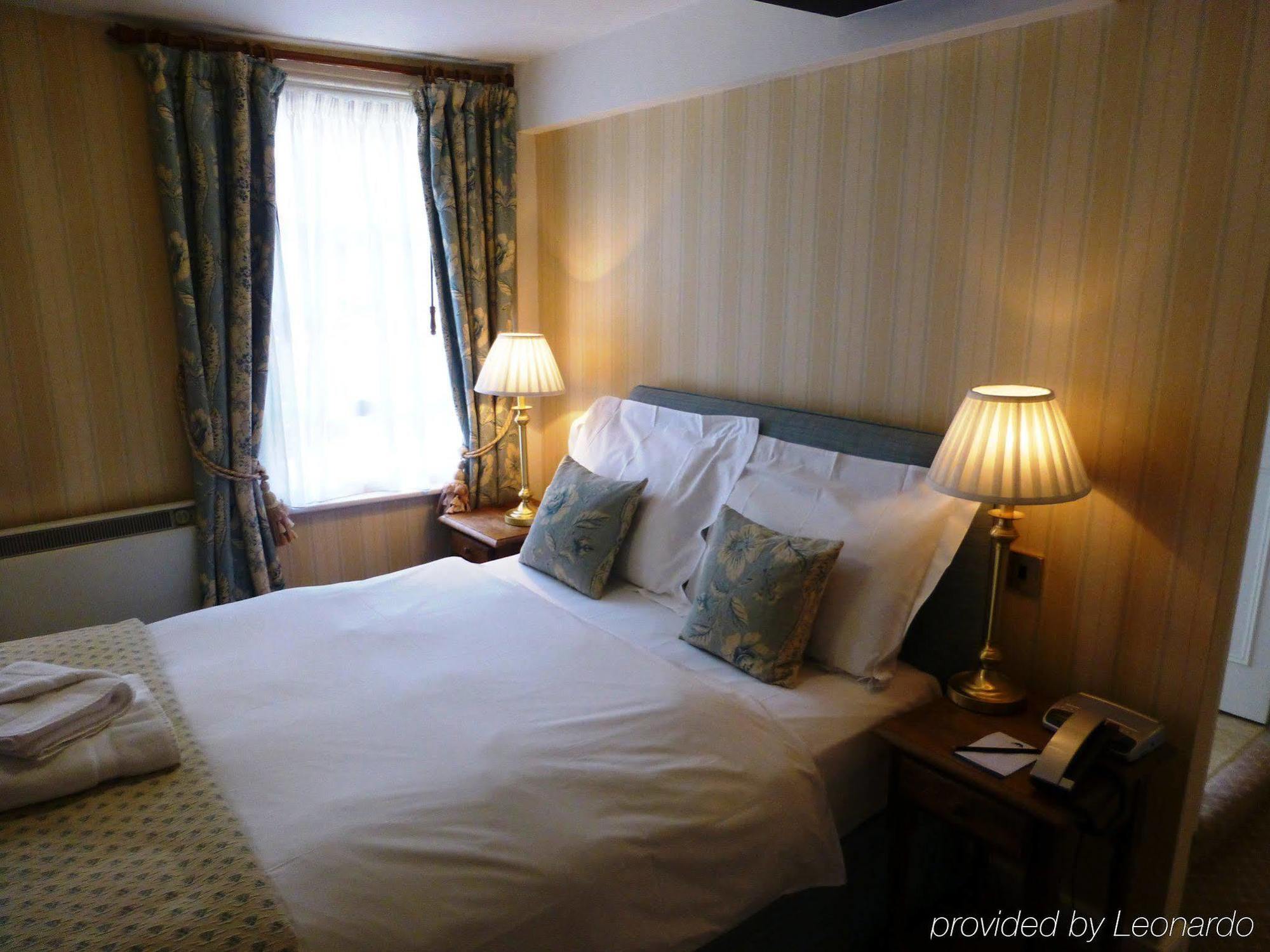 The Bear Hotel ديفايزيس المظهر الخارجي الصورة